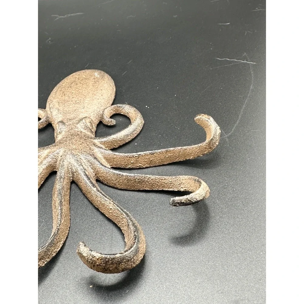 Octopus 8 tentacles Brush Bronze Cast Iron Nautical Wall Decor Greyjoy GOT Heavy